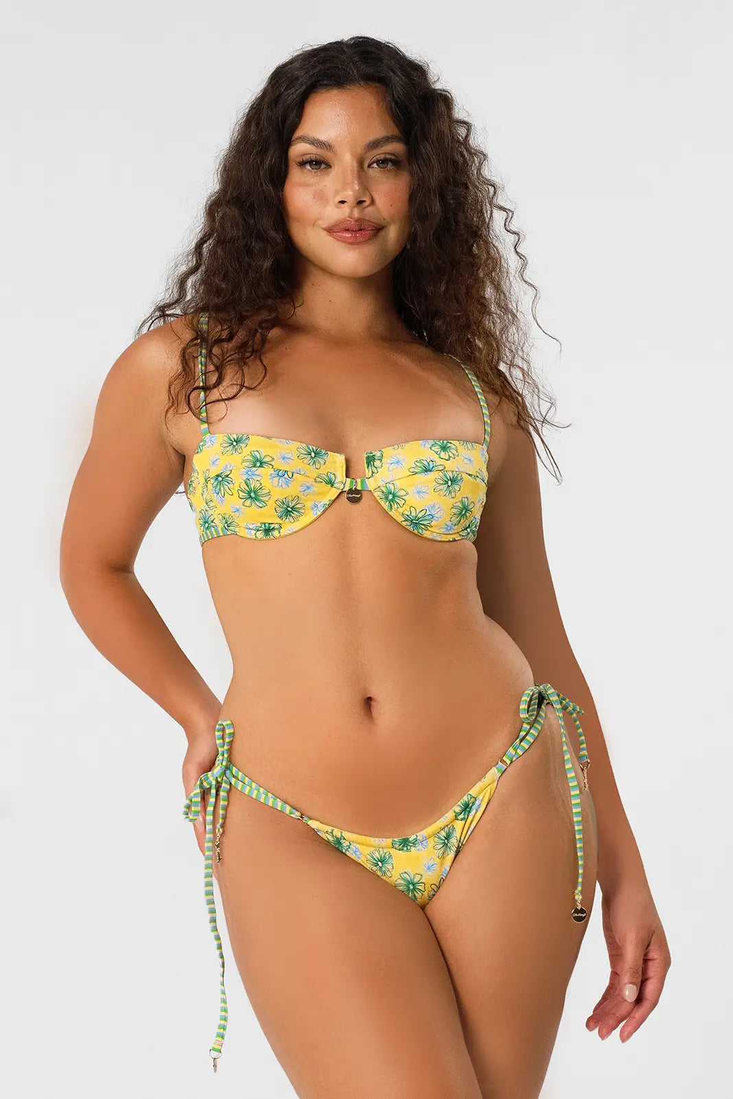 Maddy String Cheeky Bottoms / Agua Fresca