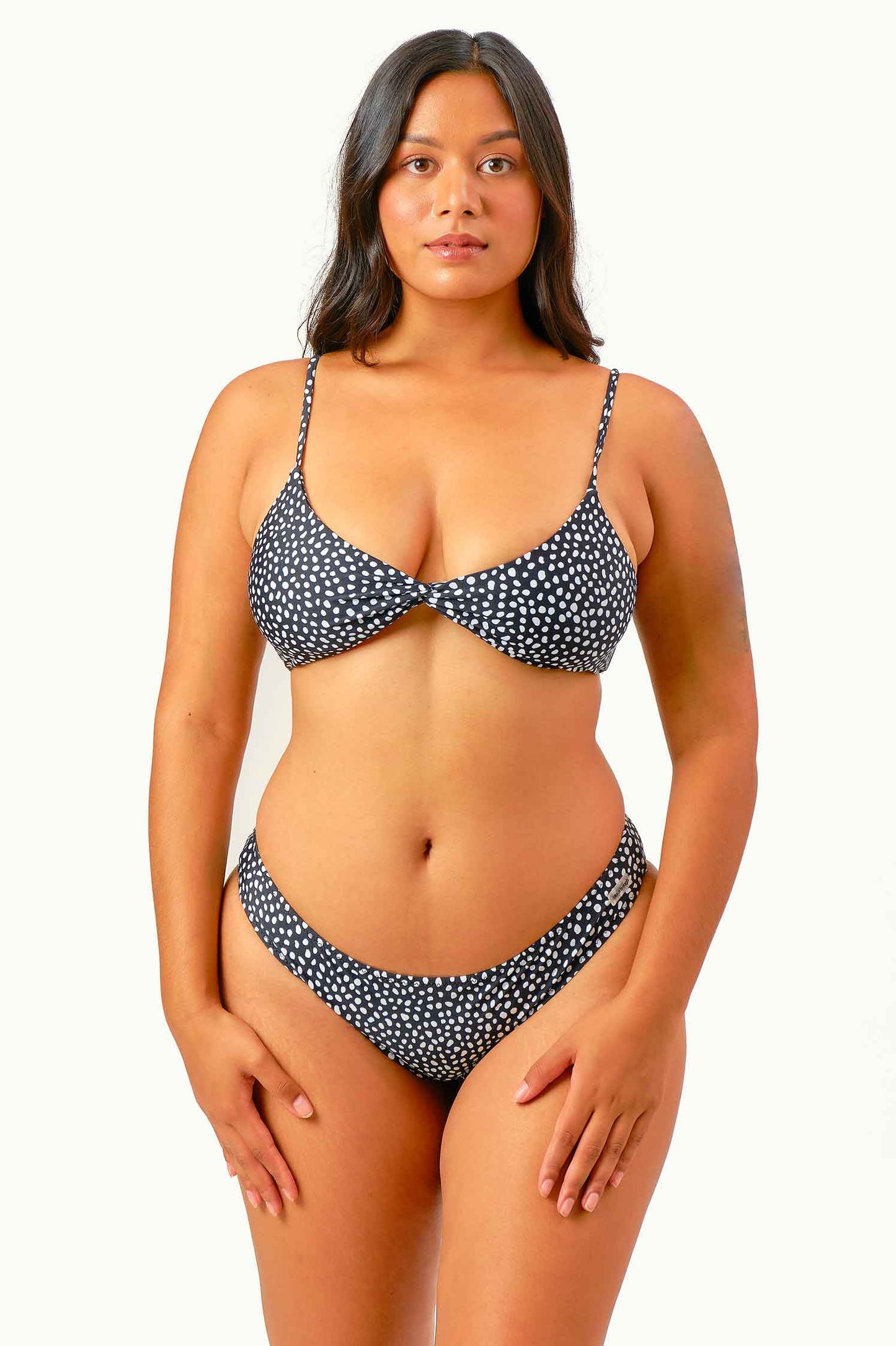 Tona Top / Black Flint - Bikinis & Beachwear | Blackbough Swim